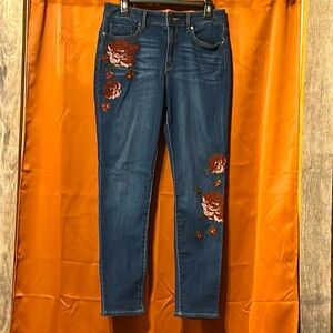 Gloria Vanderbilt Embroidered Jeans